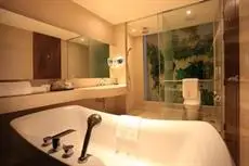 Phuket Graceland Resort & Spa 