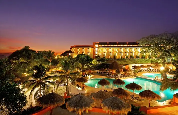 Grand Palladium Vallarta Resort & Spa 