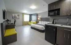 Hotel & Suites Le Dauphin Quebec 