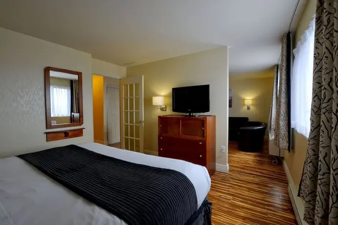 Hotel & Suites Le Dauphin Quebec 