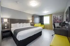 Hotel & Suites Le Dauphin Quebec 