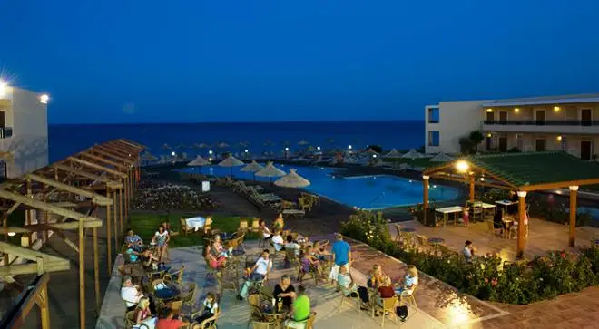 Lutania Beach Hotel 