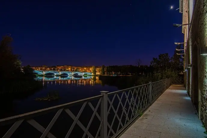 Hotel Casino Del Tormes 