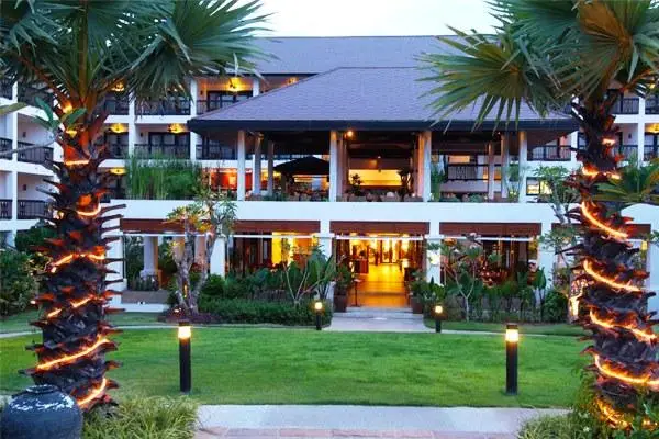 Bandara Resort & Spa 