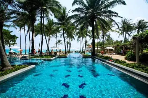 Centara Grand Beach Resort Samui 