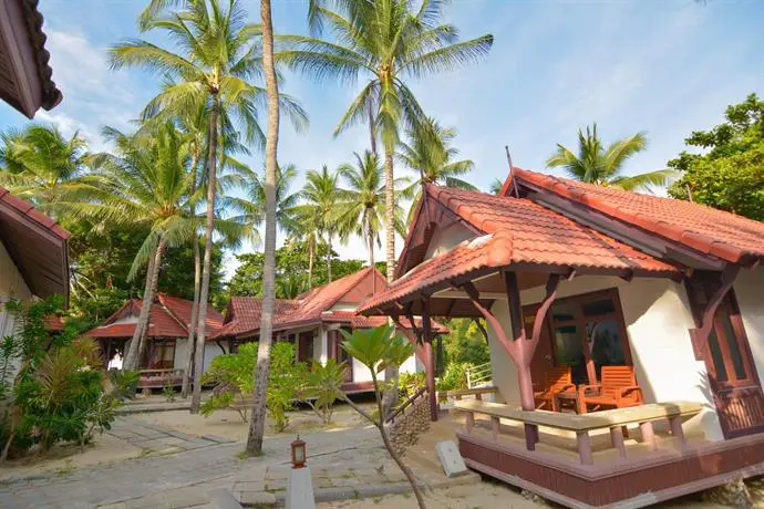 First Bungalow Beach Resort Koh Samui