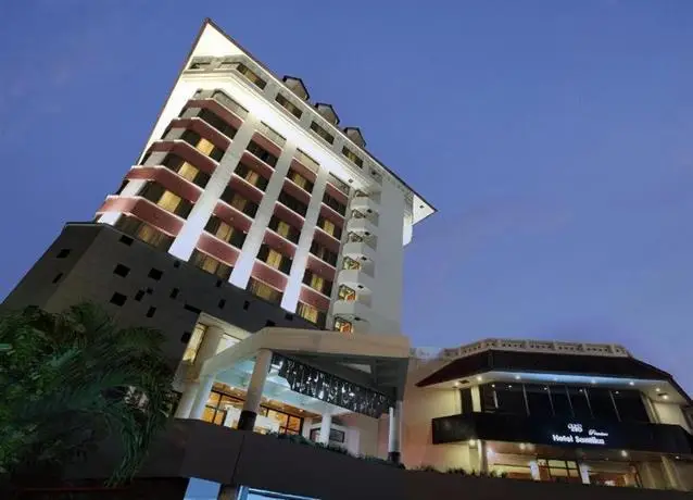 Hotel Santika Premiere Semarang