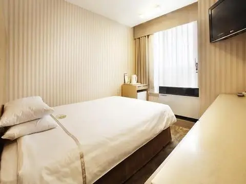 Savoy Hotel Myeongdong 