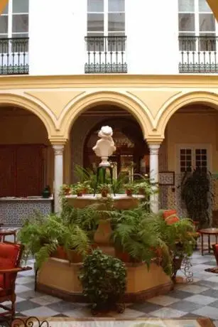 Hotel Simon Seville