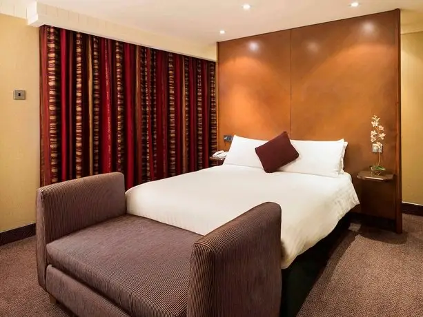 Mercure Swansea Hotel 