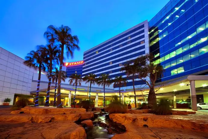 Stamford Plaza Sydney Airport Hotel & Conference Centre 