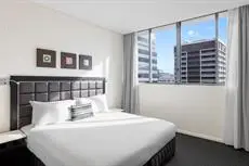 Meriton Suites George Street Parramatta 