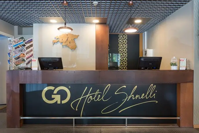 Go Hotel Shnelli 