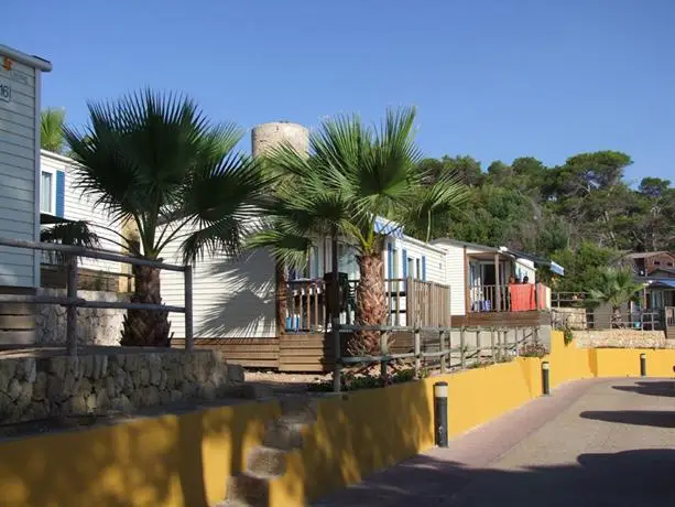 Camping Torre de la Mora 