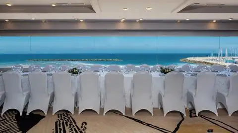 Crowne Plaza Tel Aviv Beach 