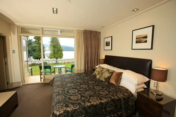 Distinction Te Anau Hotel & Villas 