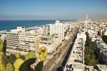 Grand Beach Hotel Tel Aviv 