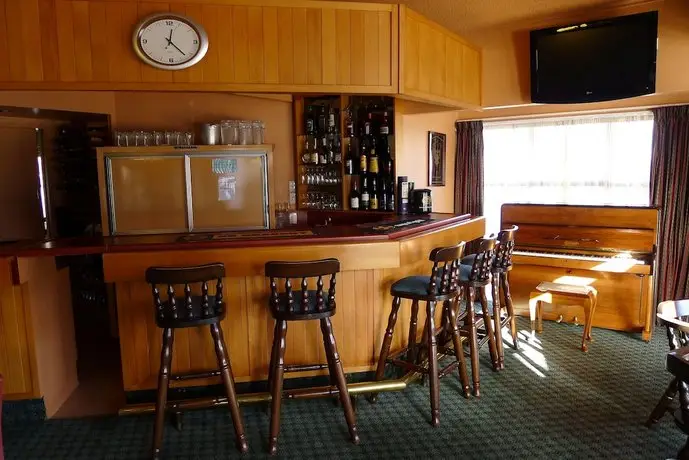 The Village Inn Hotel Te Anau 