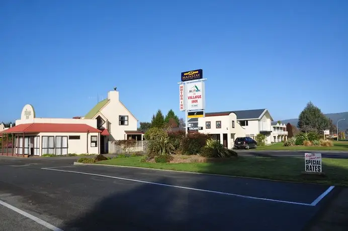 The Village Inn Hotel Te Anau 