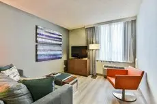 Radisson Suites Hotel Toronto Airport 