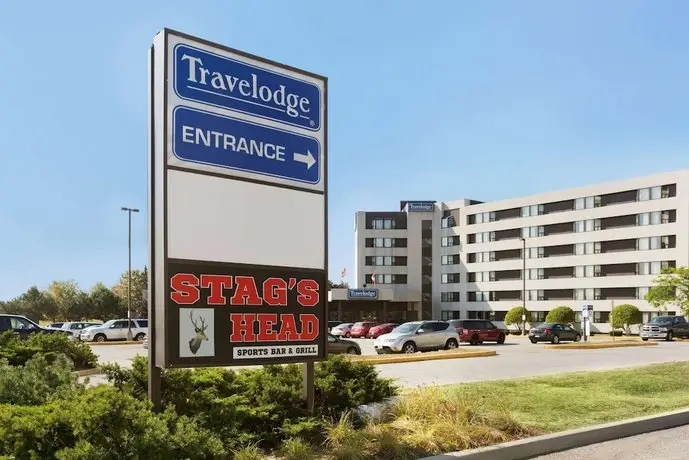 Travelodge by Wyndham Toronto East 