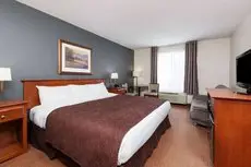 Super 8 by Wyndham Trois Rivieres Hotel 