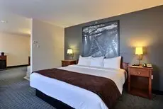 Super 8 by Wyndham Trois Rivieres Hotel 