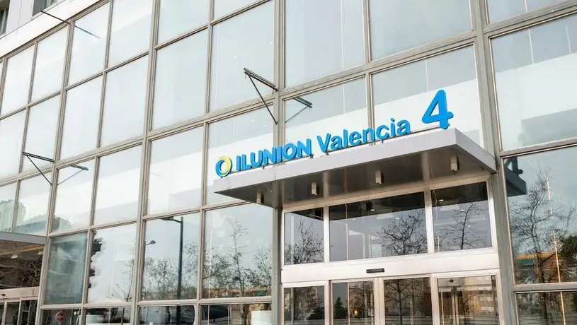 Ilunion Valencia 4 