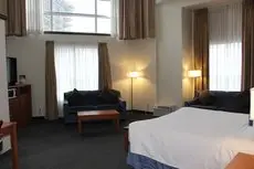 Best Western Plus Uptown Hotel 