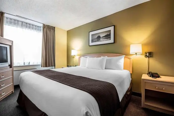 Coast Vancouver Airport Hotel 