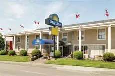 Days Inn by Wyndham Vancouver Metro 