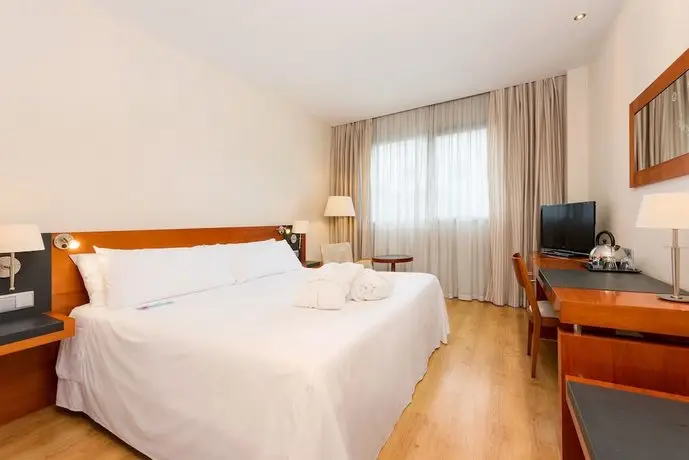 Tryp Valencia Oceanic Hotel 