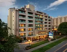 Best Western PLUS Inner Harbour Hotel 