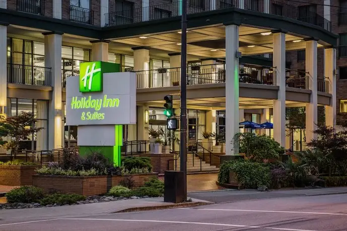 Holiday Inn Vancouver Downtown & Suites 