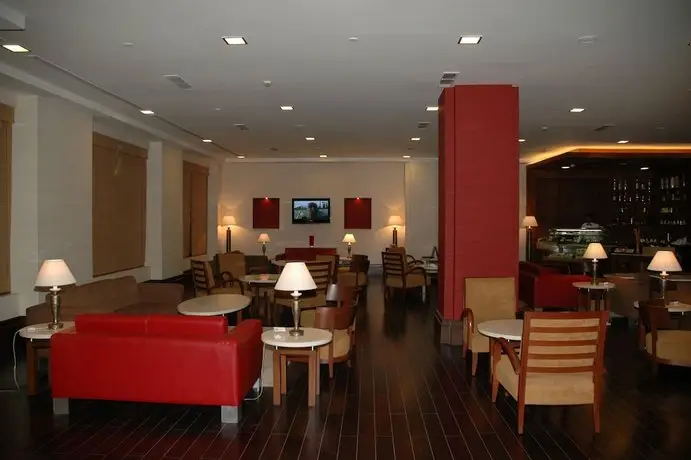 Radisson Hotel Varanasi 