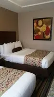 Ramada by Wyndham Vancouver Downtown 