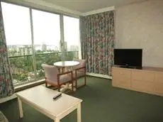 Tropicana Suite Hotel 