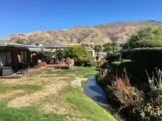 Wanaka Springs Lodge 