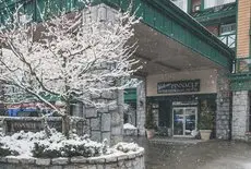 Pinnacle Hotel Whistler 