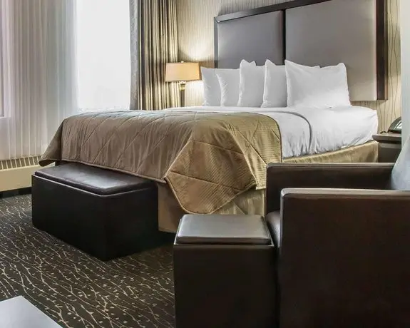 Clarion Hotel & Suites Winnipeg 