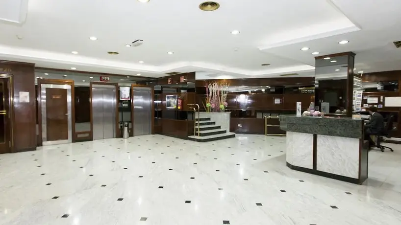 Hotel Zaragoza Royal 