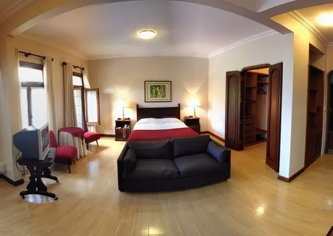 Hotel Aranjuez Cochabamba 