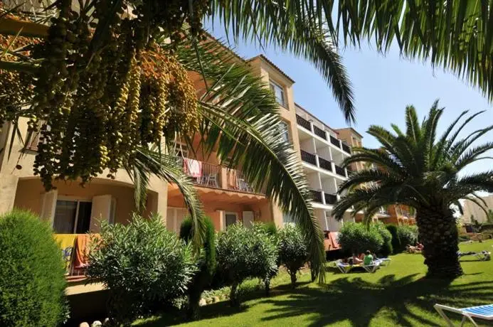 Apartaments Comte d'Empuries 