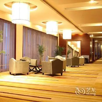 Changchun Clear Moon Apartment by South Lake Hotel 