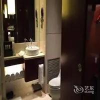 Changchun Clear Moon Apartment by South Lake Hotel 