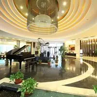 Changchun Clear Moon Apartment by South Lake Hotel 