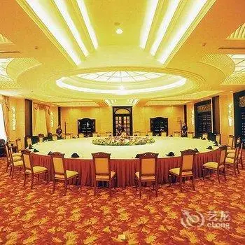 Changchun Clear Moon Apartment by South Lake Hotel 