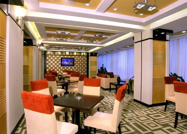 Joya Hotel Dalian 