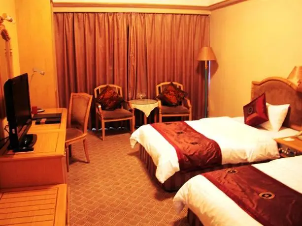 Redbuds Hotel Changchun 