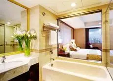 Crowne Plaza Nanjing Hotels & Suites 